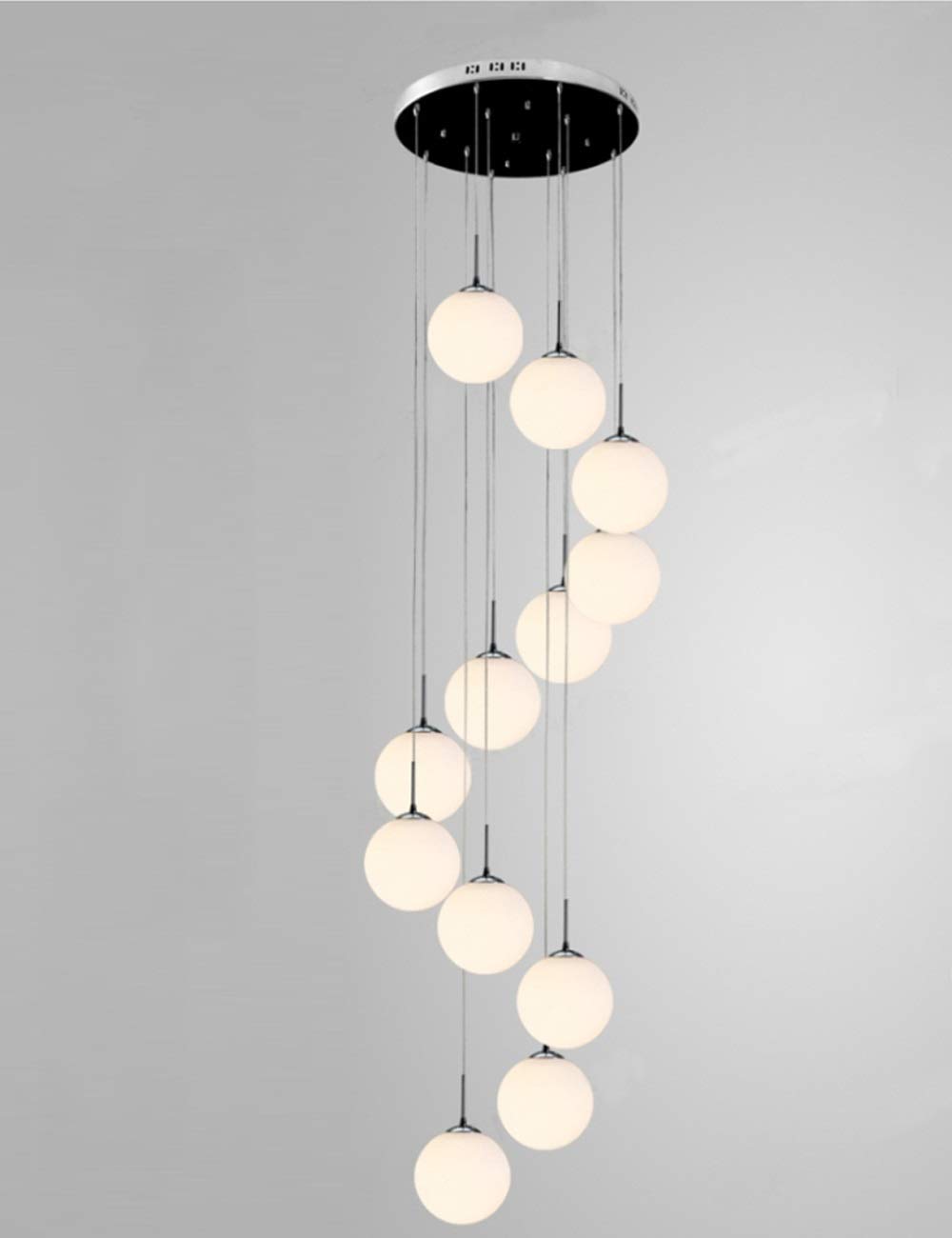 Lustre pour escaliers modernes et grand salon contemporain