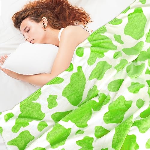HSEEC Green Throw Blankets Fleece Soft Blankets & Throws Super Soft Plush Blanket Twin Size
