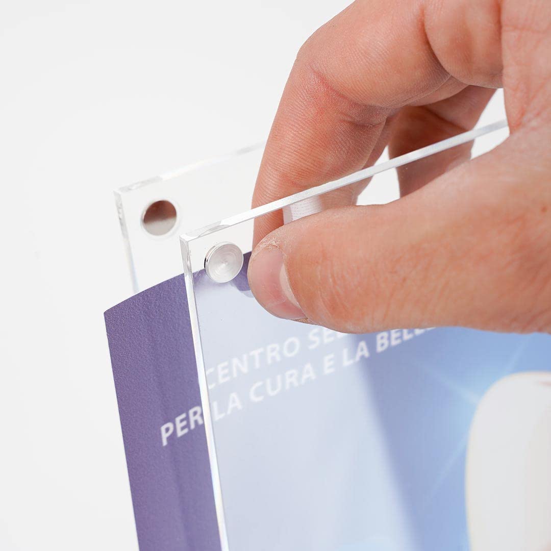 Danieli Store - Expositor Publicitario de Pie de Metacrilato Transparente - Soporte para Carteles A4 con Cierre Magnético - Orientable en Horizontal y Vertical - Soporte Porta Menu de Exterior