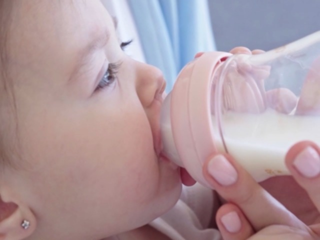 Oberni Babyflasche 240ml - Anti-Kolik Sauger Größe M Ab 3 Monate