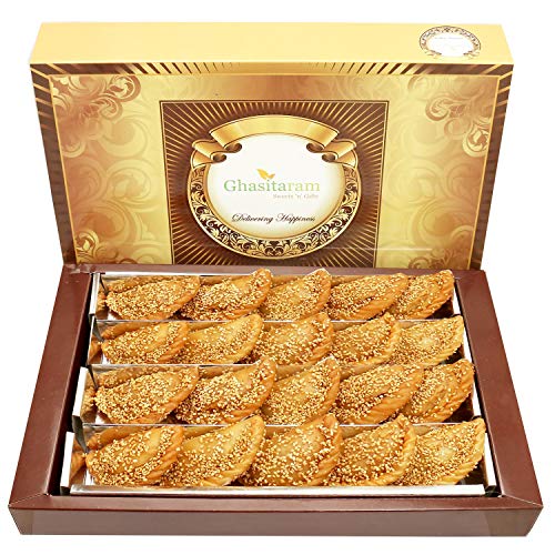 Ghasitaram Gifts Holi Sweets, Holi Gifts, Holi Hamper Roasted Til/ Sesame Gujiya 800 GMS