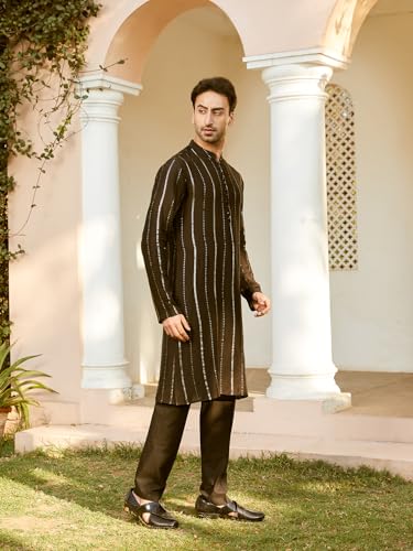 Image of See Designs Men Full Sleeve Chanderi Silk Sequins Mandarin Collar Side Slit Kurta With Pyjama