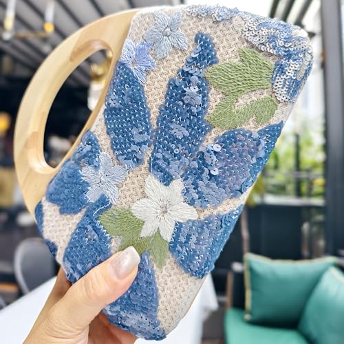 Image of Fashion Women's Evening Bags, Gold Silk Luxury Handbags with Chain Stylish Purses for Wedding Party