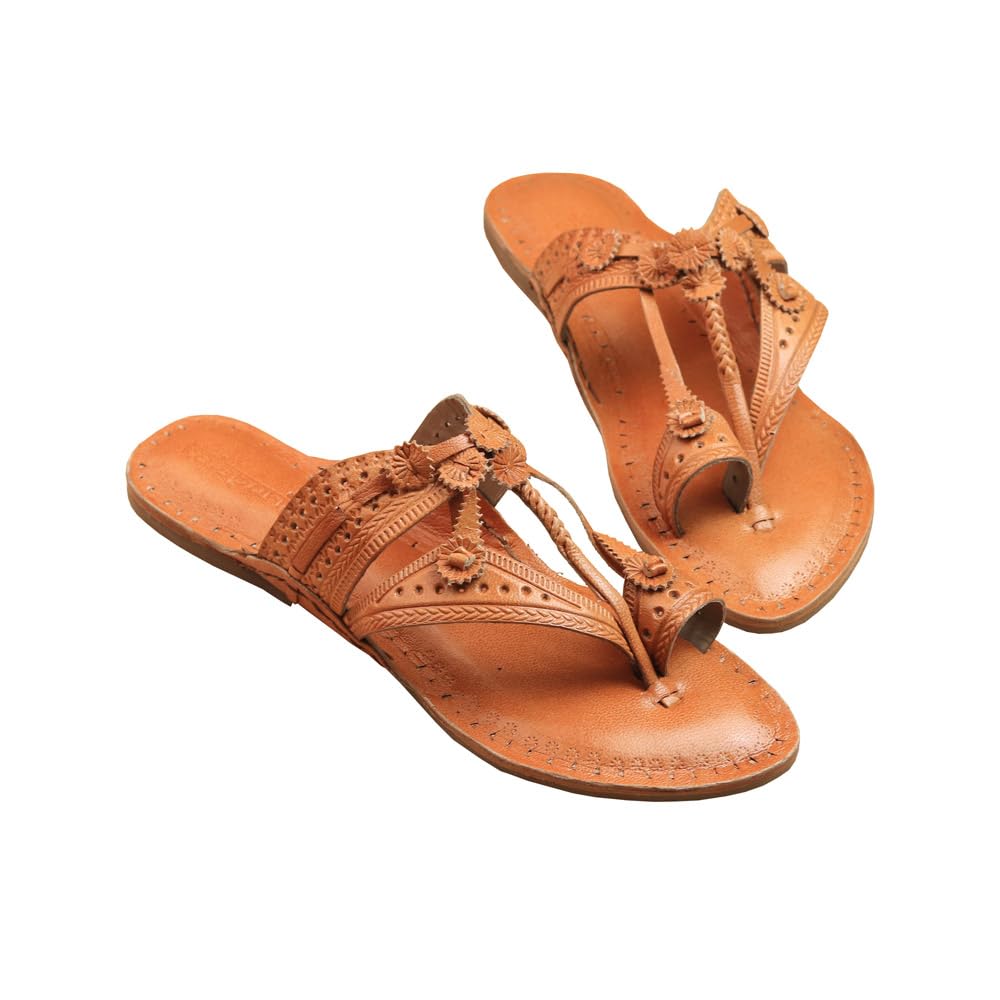Paramparik Chapli | Premium Women’s Kolhapuri Chappal | Genuine Leather | TPR Sole | GI Tagged