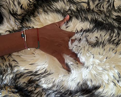 Genuine New Zealand Sheepskin Rug By Livving, 18 Pelt Size (8' X 8.5'), Wolf/White; Thick, Luxurious #TOP2