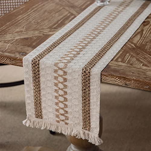 Chemin de table en coton lin pour réussir votre décoration de table marron