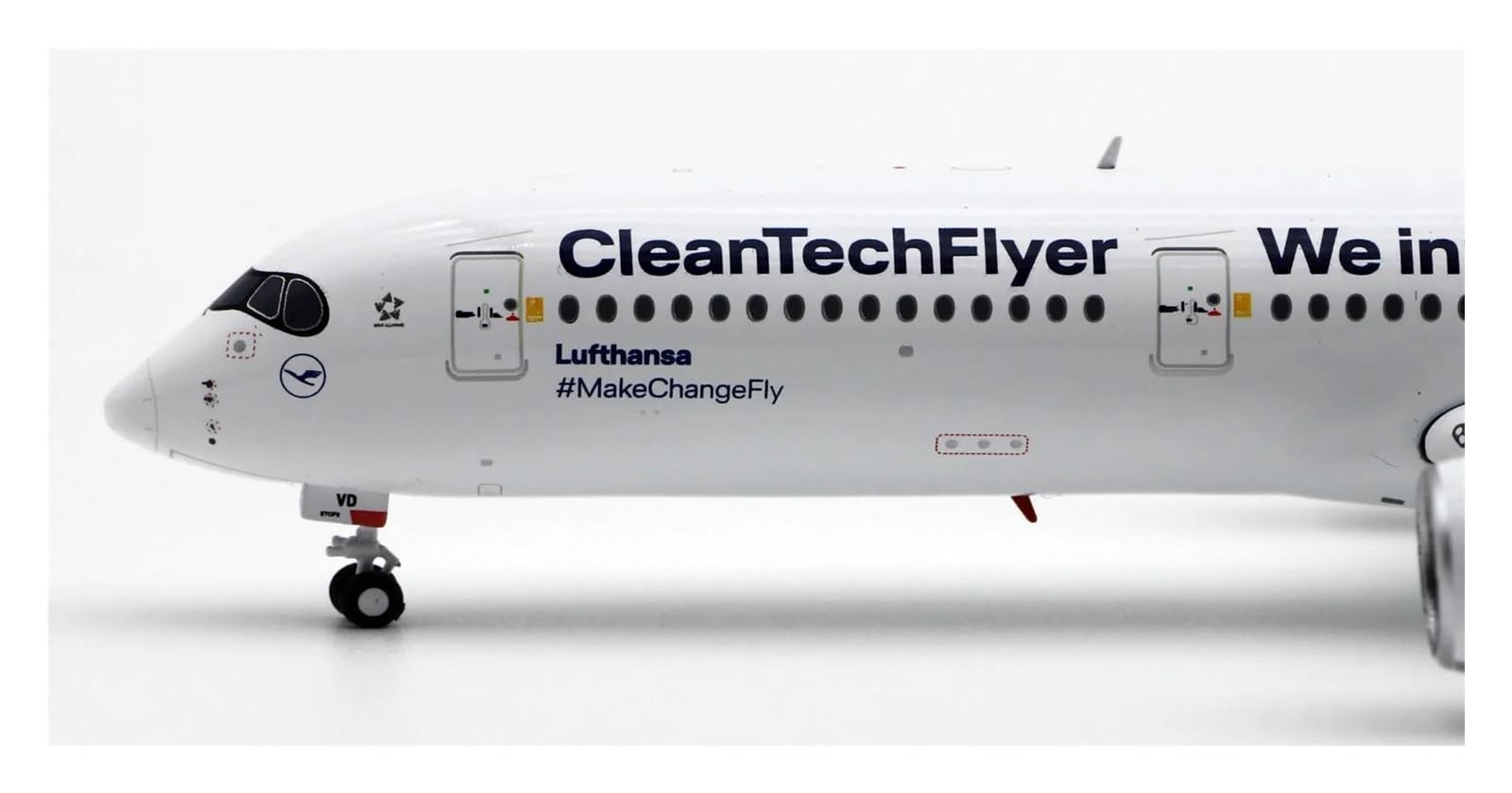 航空機・ヘリコプター Lufthansa Airbus A350-900 1/400 Airbus A350-900 Lufthansa | Modelsnavigator.com