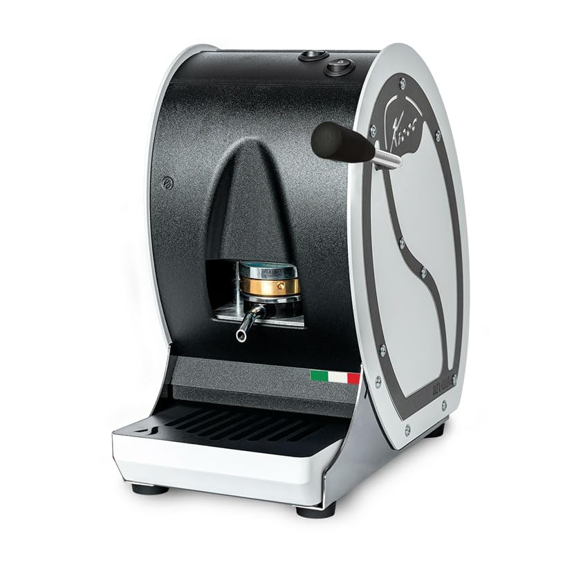 PORTAFILTRO ESTRAIBILE: Smontare e pulire il portafiltro da eventuali residui di caffè, non è mai stato cosi semplice.