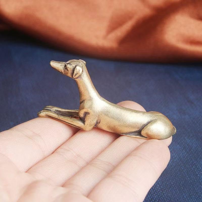 CHOVY Vintage Solid Brass Miniature - Delicate Greyhound Desk Ornament for Pet Enthusiasts - Exquisite Collectible and Home Décor Accent（Greyhound）