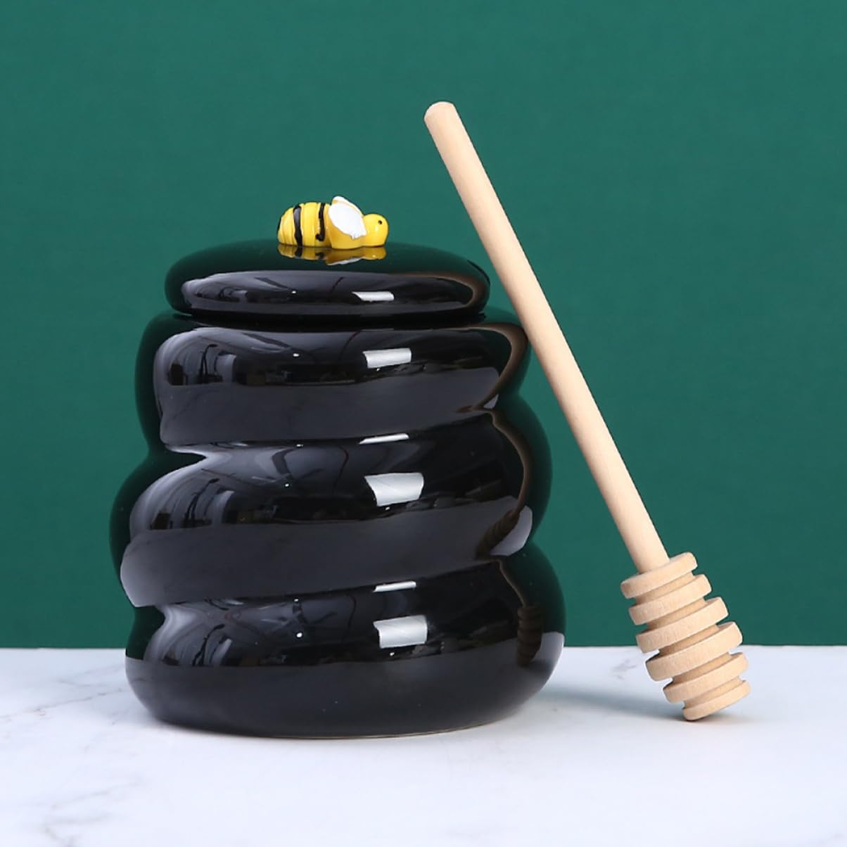 GLEAVI Stick Beehive Candy Jar Ceramic Honey Jar Lidded Lid 415ml Honey Pot for Kitchen
