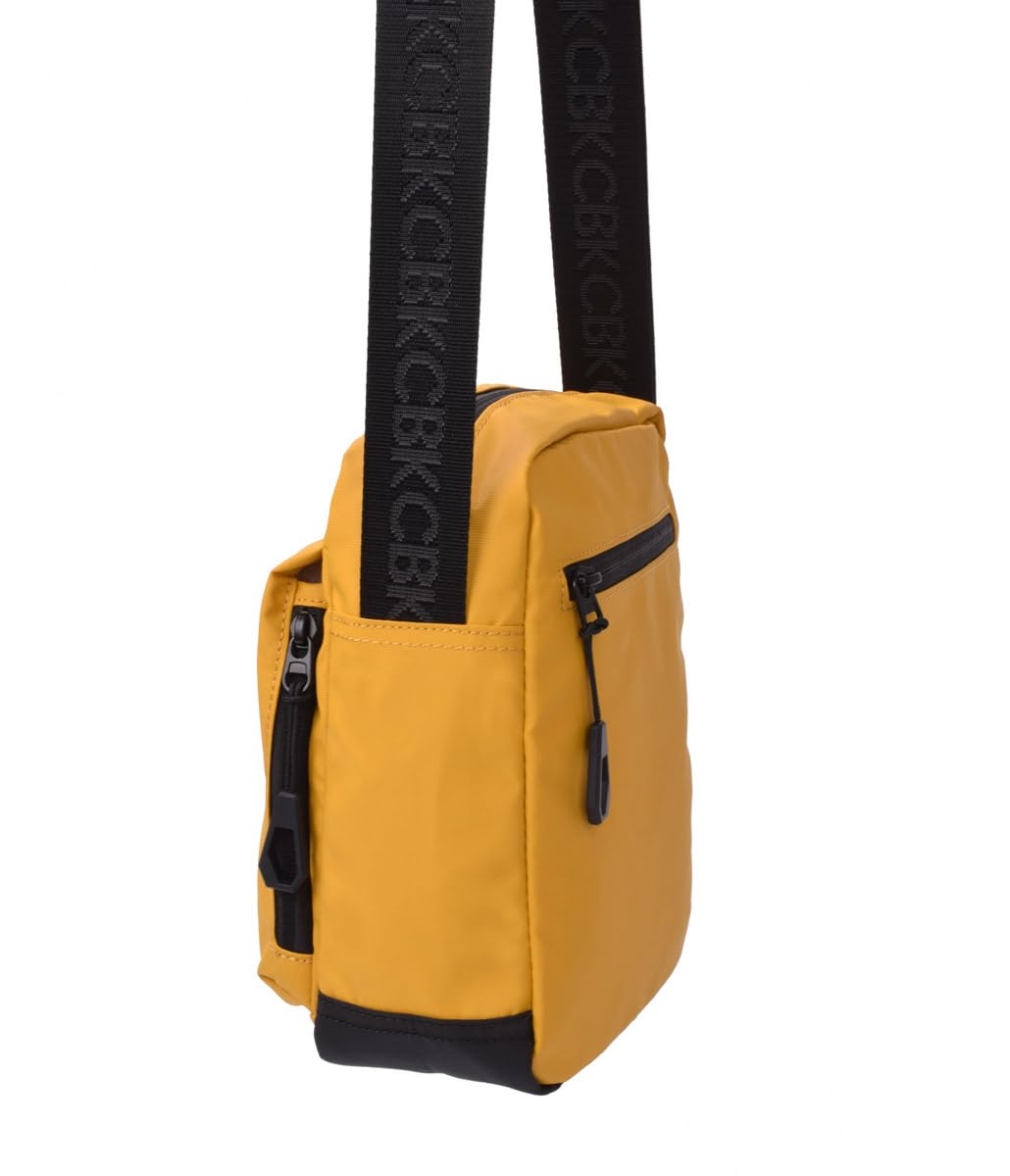 KCB Bandolera Pequeña de Hombre Skid | Diseño Práctico | Bolsillos Multiusos | Ideal para el Día a Día | Asas Ajustables | 100% Vegano