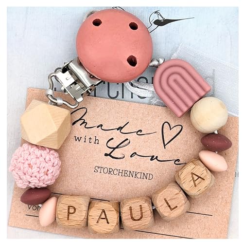 Storchenkind® - Personalisiertes Baby-Geschenk mit Namen - Mädchen/Jungen | verschiedene Farb-Varianten | inkl. Geschenkverpackung | lasergravierte Holzbuchstaben | lebensmittelechtes Silikon