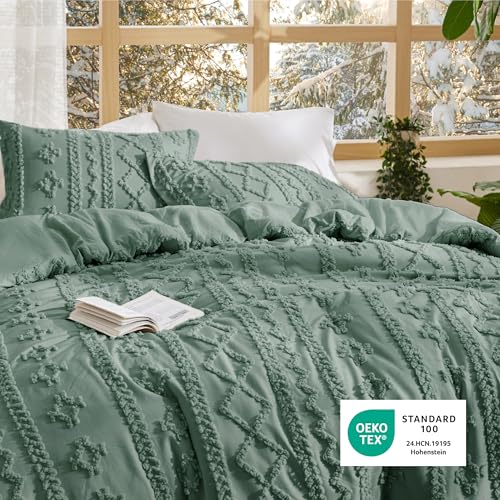Image of Bedsure Tufted Boho Comforter Set Queen Size - Green Boho Bed Set, GentleSoft 3 Pieces Farmhouse-Style Embroidery Bedding, Gifts for Woman, Soft Jacquard Kids' Queen Comforter for All Seasons
