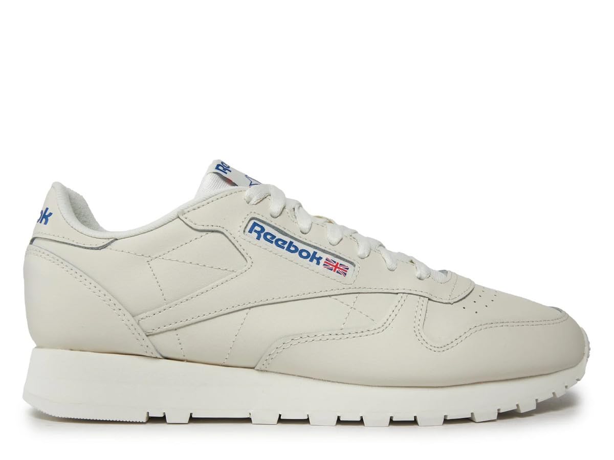 Reebok Unisex Classic Leather Sneaker,Chalk Vecblu Vecred,43 EU
