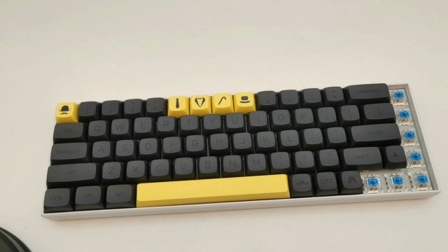 Keyball39 ブラック XDA Keyball39 – holykeebs