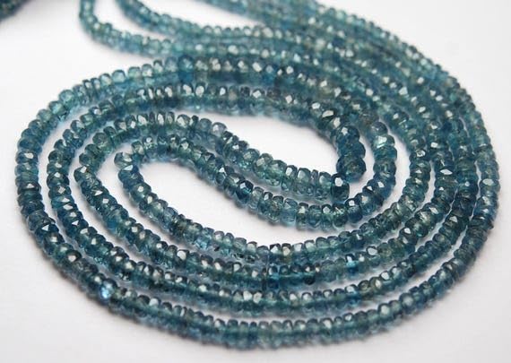 Kyanite verte véritable en fil de perles facettées pour remplacer les fausses pierres