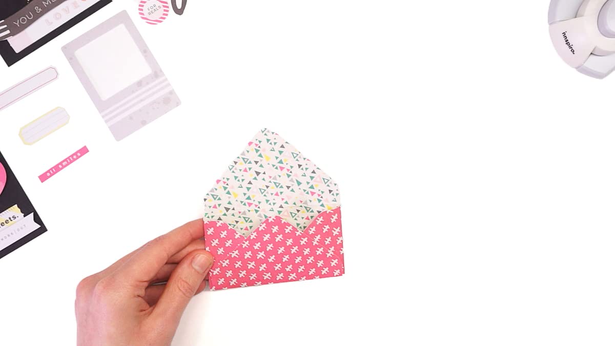 INNSPIRO MISSKUTY Cartellina Per Goffratura PUSH 2D Pois - 12,7 X 17,8 Cm - Per Biglietti E Scrapbooking
