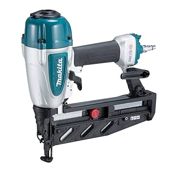 Makita - アッキーナ Makita EA7900PRFE 79cc 2 Stroke Chainsaw 20″ Bar, 3/8″ 58G