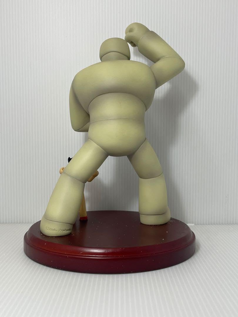 鉄腕アトム モンブラン 地上最大のロボット フィギュア 手塚治虫