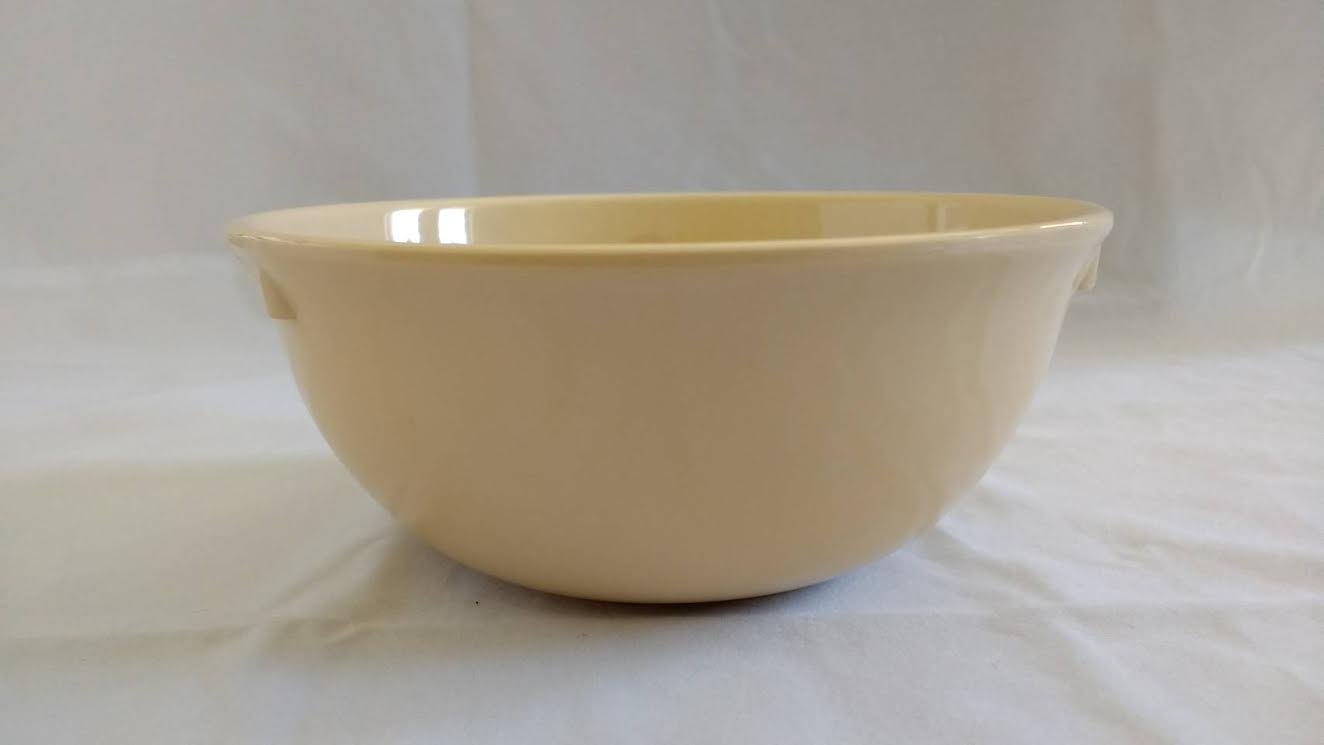 Western Melamine 315 Nappie Bowl 15 oz. 5-1/4" dia. 96-Piece per case (8 dozen) NSF (Tan)
