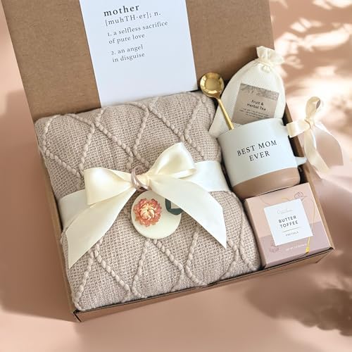 Happy Hygge Gift Box for Women – Ceramic "Best Mom Ever" Mug, Kni...