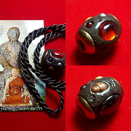 Very Special Thai amulet Holy magic Leklai Pri-dum cutting by Lp Somporn Samawaro. Powerful necklace amulet. Bring super lucky, Best protection, wellness to body system. With necklace ready to wear. Men jewelry. women jewelry. Best Thai gift, Black,