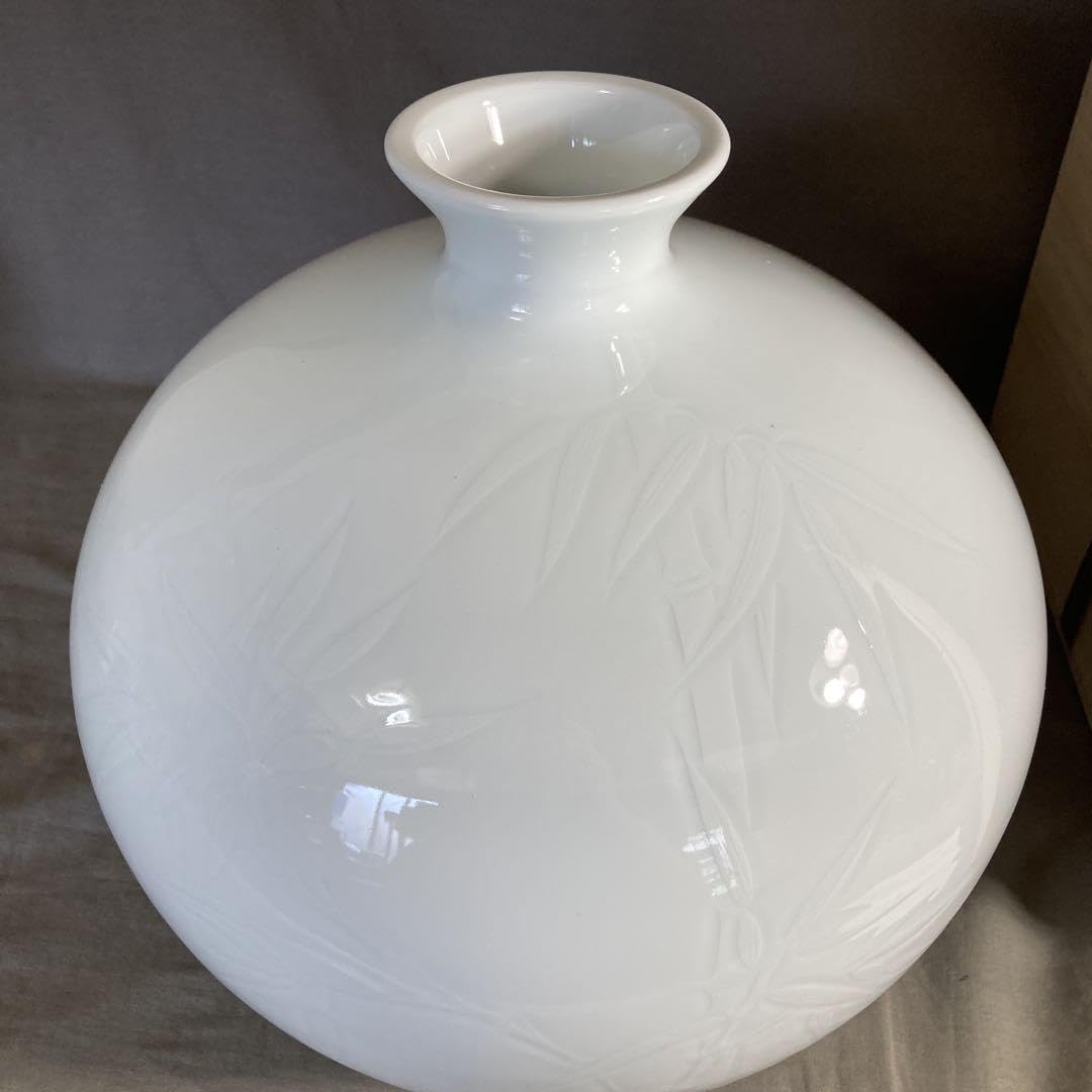 Amazon.co.jp: 井上萬二白磁の伝統 日本の名窯 人間国宝 井上萬二作