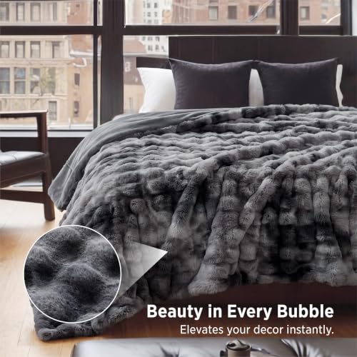 Image of Bedsure GentleSoft Bubble Faux Fur King Size Blanket for Bed, Fluffy Fuzzy King Blanket for Winter, Soft Cozy Faux Fur Bedding Thick Warm Plush Decor for Bedroom, Tie-dye Grey, 104x90
