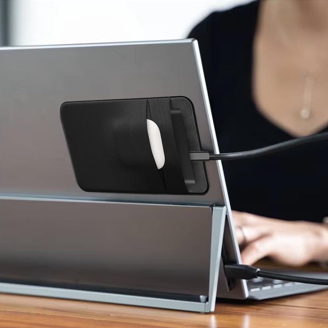 Custodia Hard Disk Esterno SSD, Custodia a 2 Tasche per Laptop con Adesivo Riutilizzabile, Protegge Il Disco Rigido, Nero