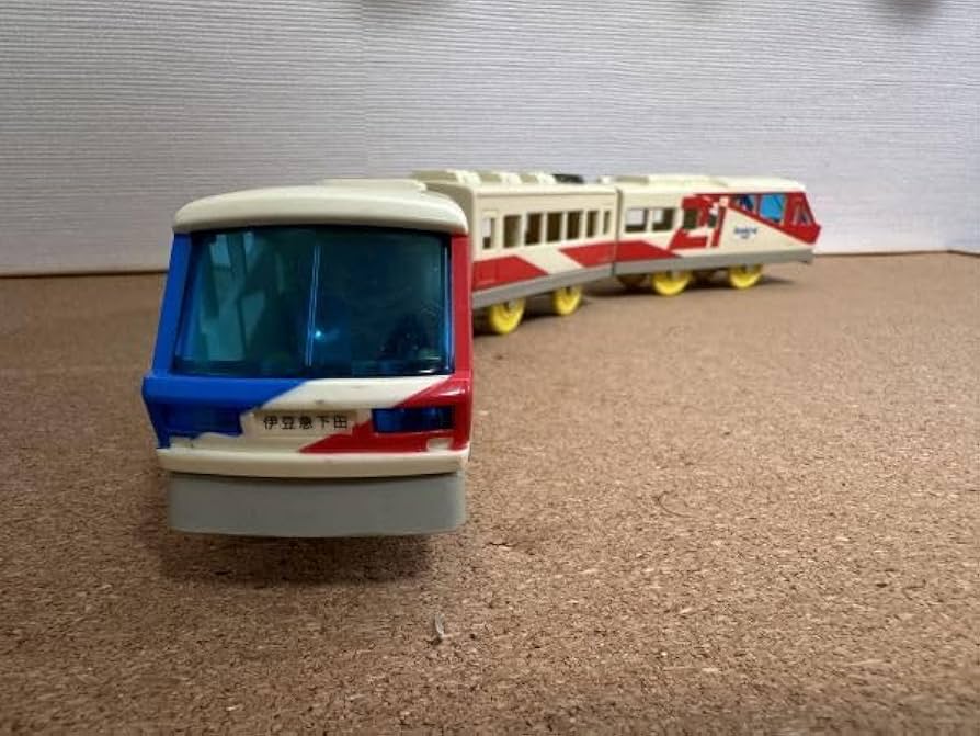 Amazon.co.jp: プラレール 伊豆急行リゾート21 3両 中古レア