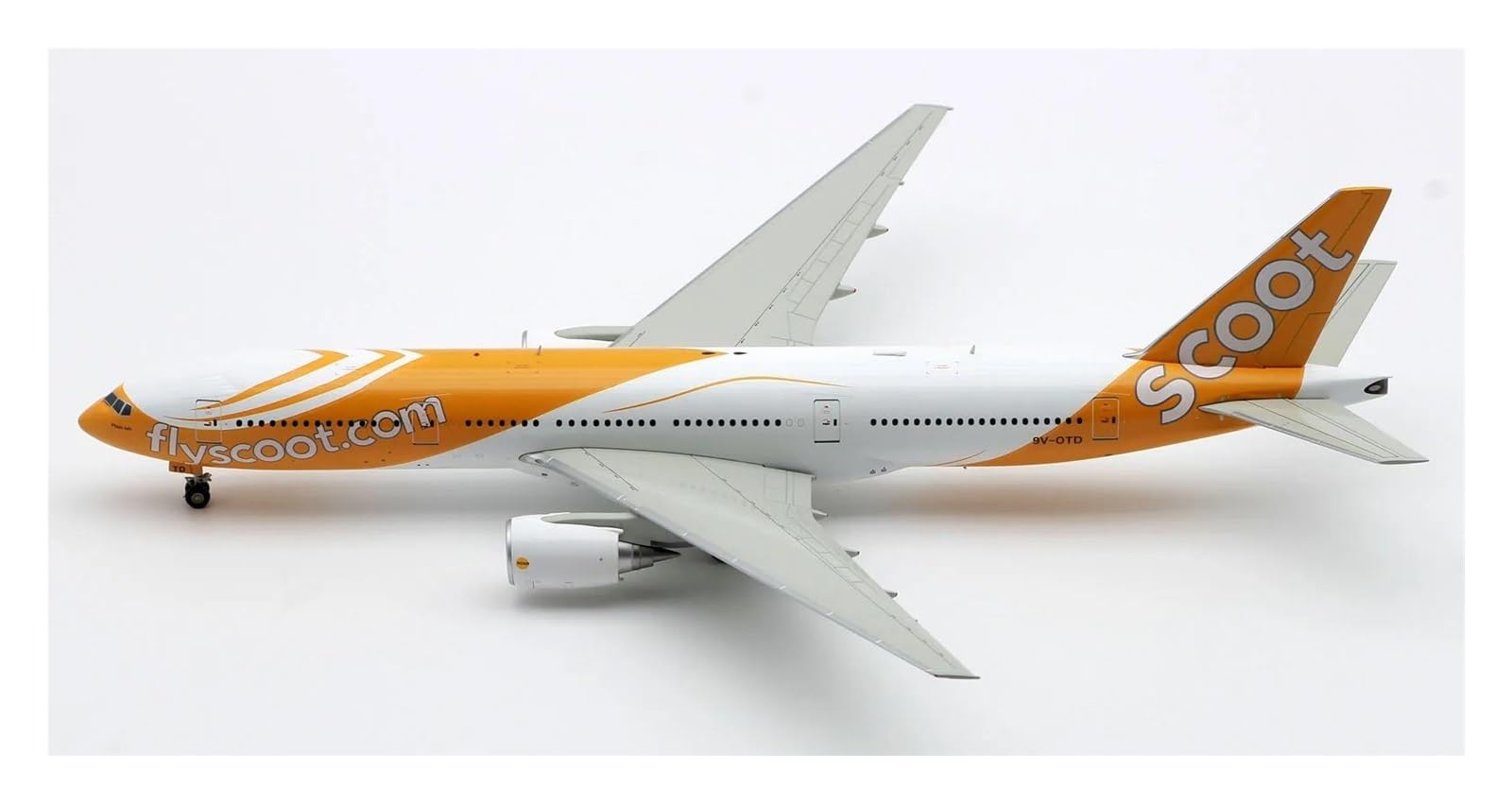 Amazon.co.jp: 飛行機模型飛行機おもちゃの飛行機模型 XX2985 JC 翼 1