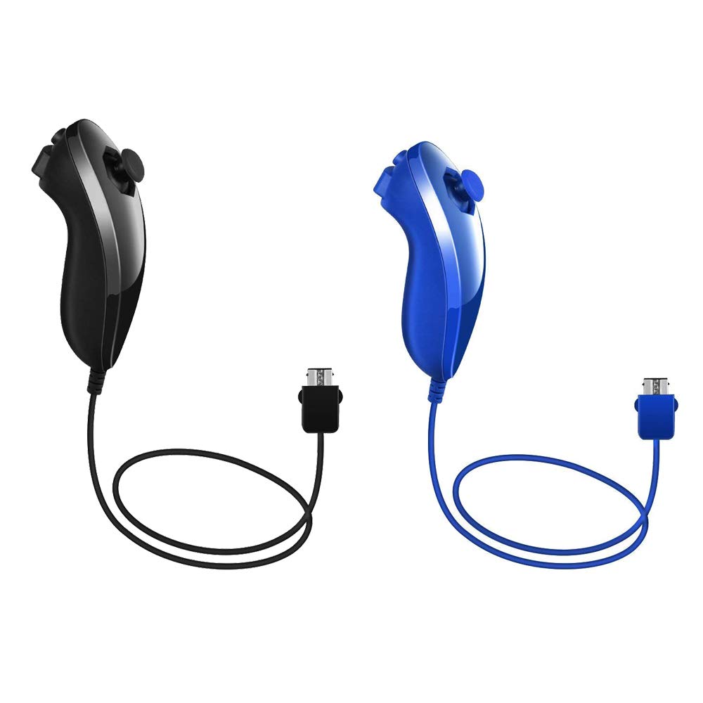 Yosikr Lot de 2 télécommandes et manettes Nunchuck compatibles avec console Nintendo Wii/Wii u – avec coque en silicone et dragonne (noir et bleu foncé)