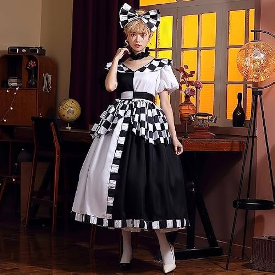 Amazon.co.jp: ハロウィーンの新しいショー衣装黒と白のチェスの女王