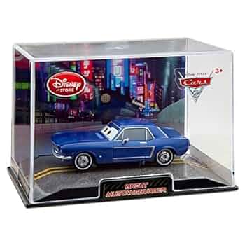 【USディズニーストア限定】カーズ フランク トランク ハイファー ダイキャスト USディズニーストア限定】カーズ フランク トランク ハイファー