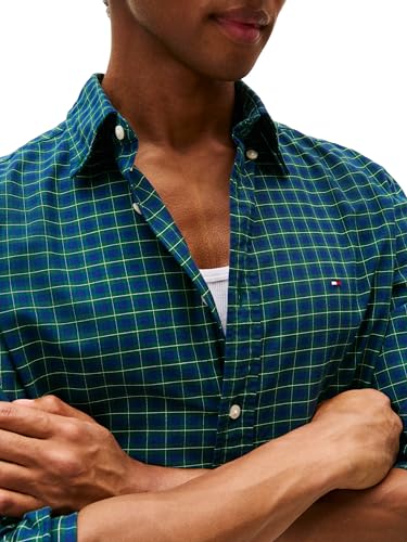 Image of Tommy Hilfiger Men's Long Sleeve Oxford Shirts in Regular Fit, Men's Button Down Shirts, Also Available in Big and Tall