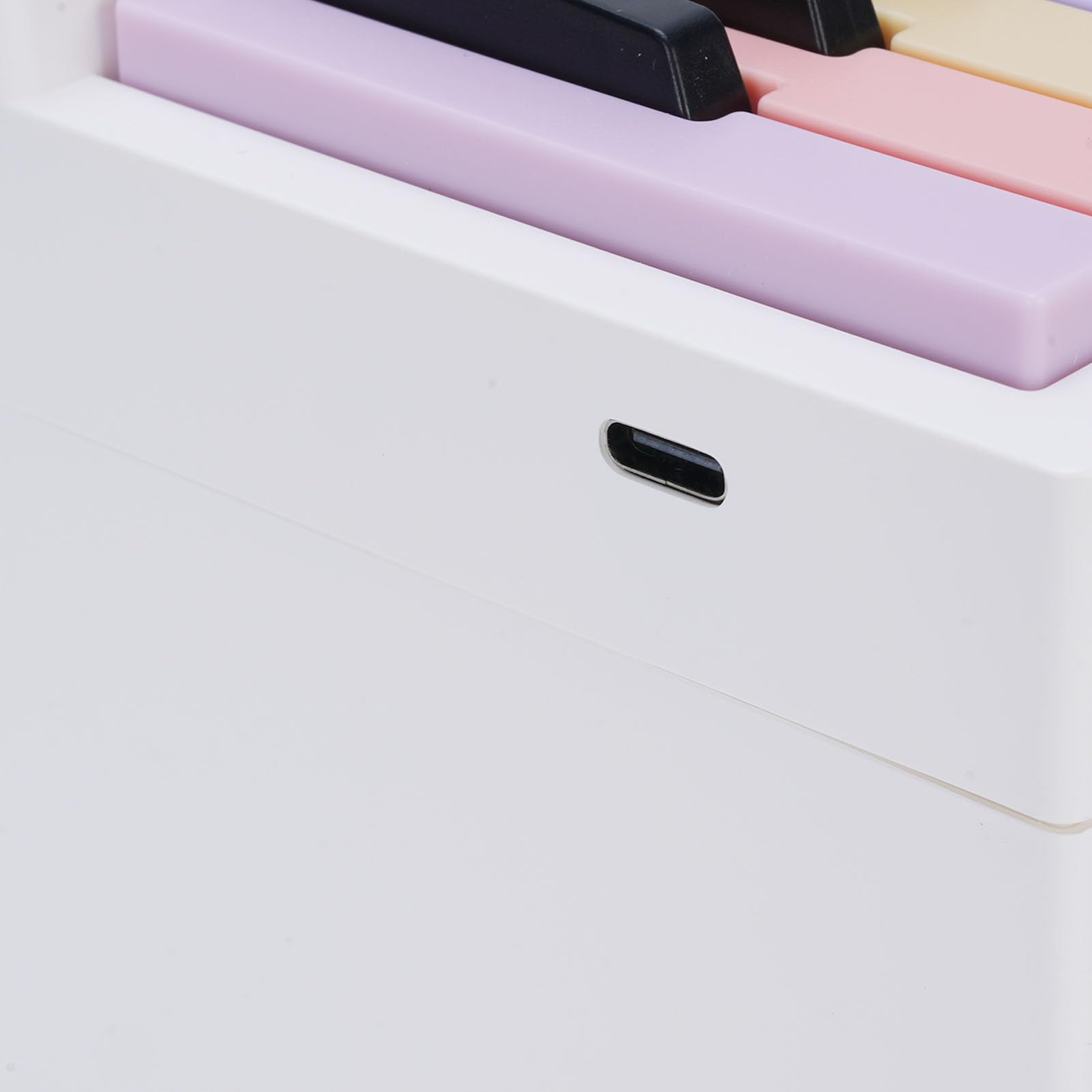 Kalendarz Biurka Fortepianowego 2025, Mini Kalendarz Biurka Fortepianowego z 27 Kartami dla Rodziny i przyjaciół (WHITE)