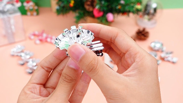 Amazon.com: 40 Pcs Christmas Metal Candle Holder with Clip Set 20