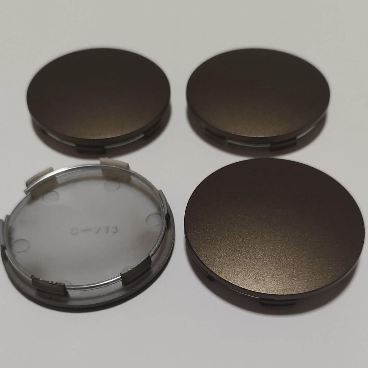 Amazon.co.jp: ホイールセンターキャップ φ65mm ブロンズ シルバー 黒 