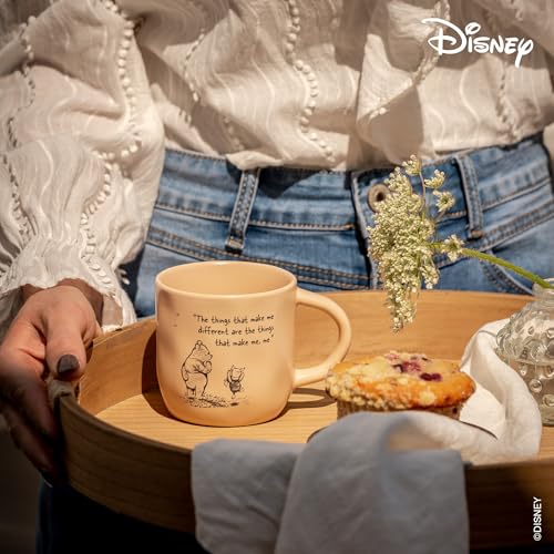 Winnie Puuh Kaffeetasse Disney, 300 ml, Steinzeug, Spülmaschinenfest, Seidenmatte Glasur, inkl. Geschenkbox, Aprikose – Bild 5