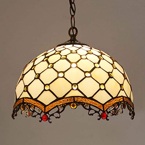 Plafonniers en vitrail vintage pour créer une ambiance cosy de ferme rétro dans la chambre