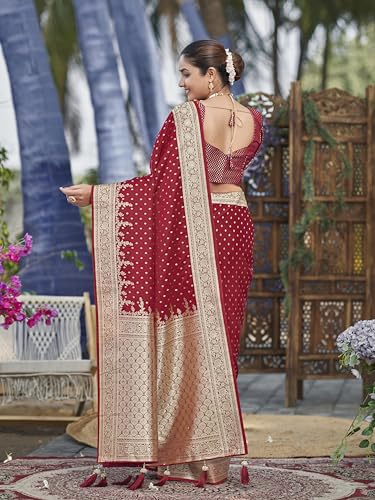 Image of MANOHARI Women's Trendy Banarasi Satin Silk Woven Saree with Heavy Jacquard Work, Elegant Design, Silk Saree with Maching Lace Border Unstitched Blouse Piece for Weddings & Festive Occasions