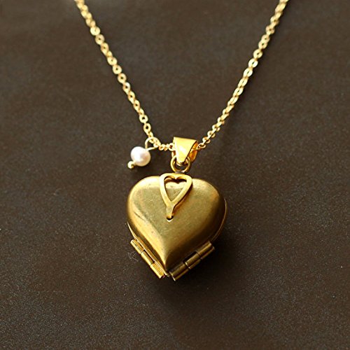 Superb Jewelry vintage heart locket Necklaces, Family locket, Four Photos Heart Locket,Clover locket, Swarovski BirthStone, gift for mom Mother's Day gift