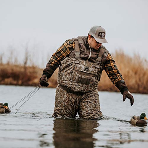 Gator Waders Mens Shield Series Insulated Breathable Hunting Waders, Realtree Max 54