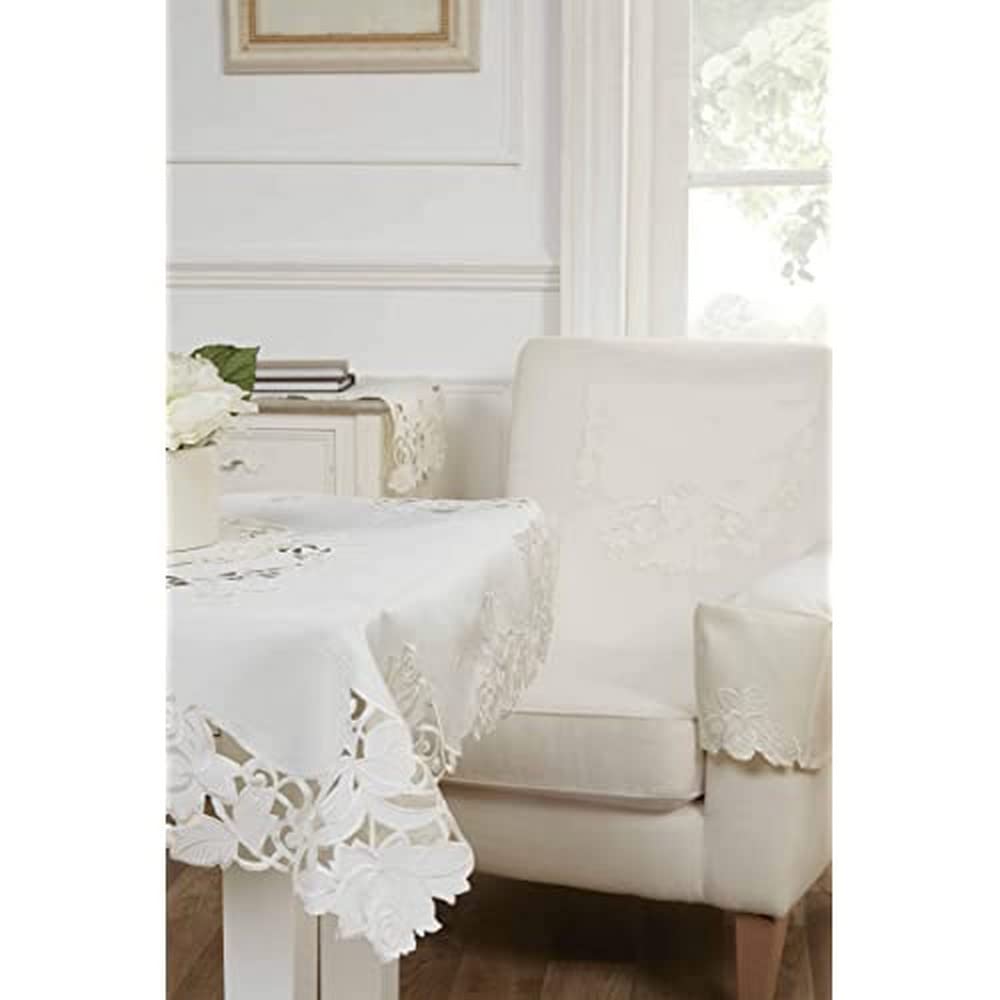 Emma Barclay Cream Rosie Embroidered Table Runner In - 16X36 (40X91cm)