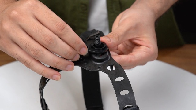 【中古】【動作OK】【店頭引取限定】自動遮光溶接面　5,280円（税込）4729 Amazon.co.jp: DEKO自動遮光溶接面 液晶式溶接マスク 遮光速度0.00006