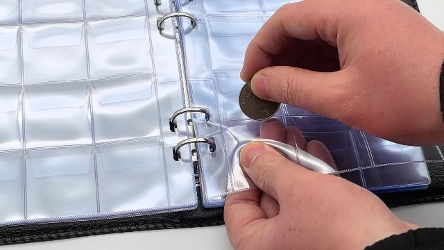 Amazon.com: Intendvision Coin Album - 20 Pages, 360 Pockets Two