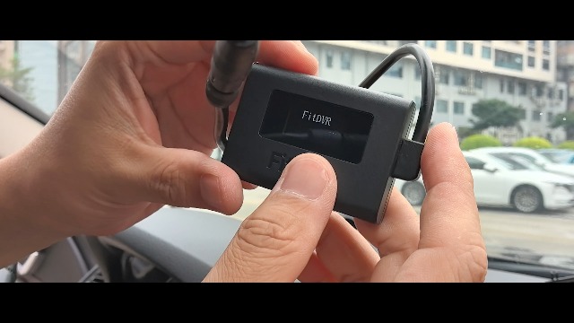 FitDVR Adattatore Di Alimentazione Per Dash Cam BMW E Mini (3 Pin) - Con Display LED E 6 Cavi Di Uscita (5V E 12V)