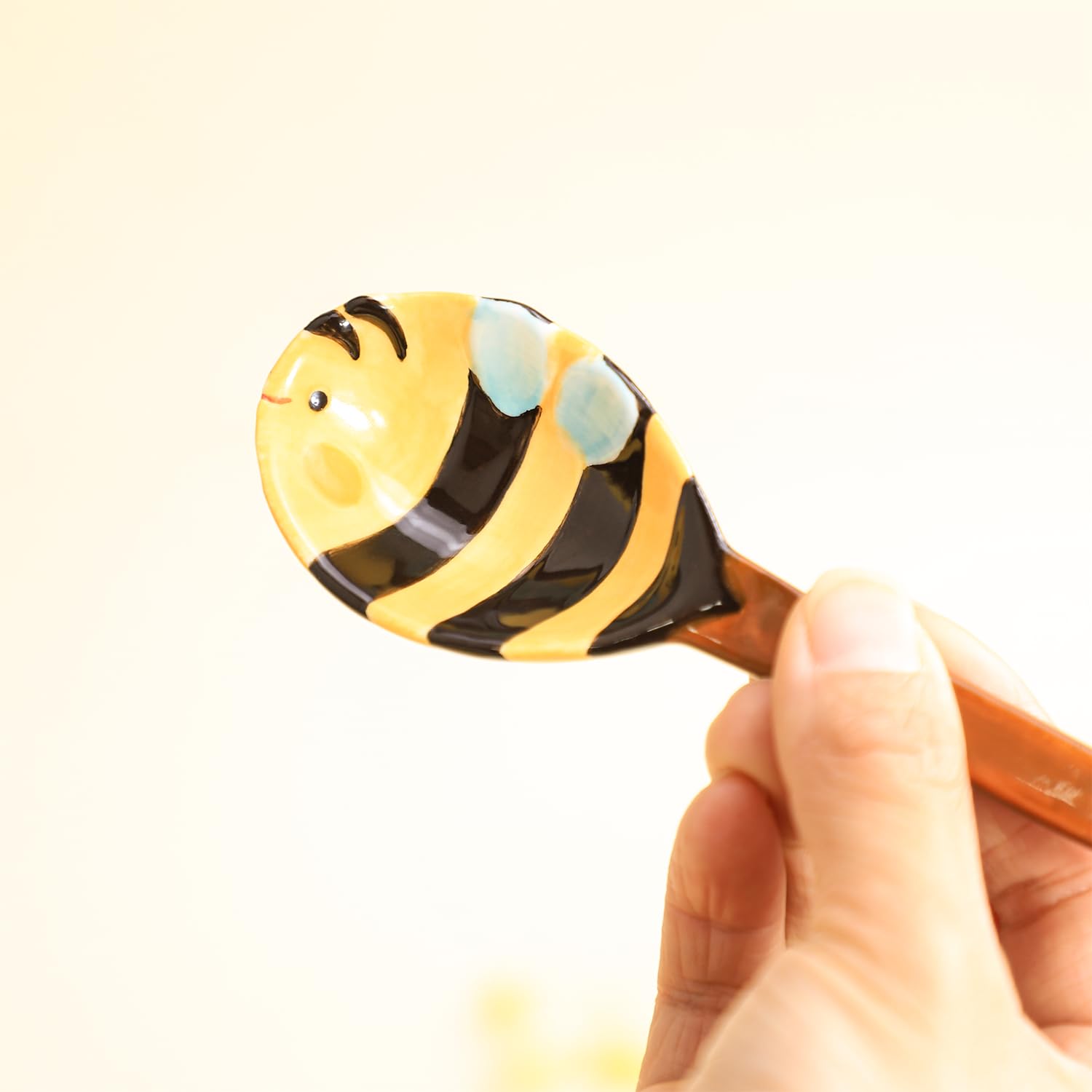 Keramik-Messlöffel-Set mit Bienen- und Wabenmuster, für trockene oder flüssige Flüssigkeiten mit Messbecher-Set, 4 Stück, Küchenmesslöffel, Kochmesslöffel für Küche, Backwerkzeug,