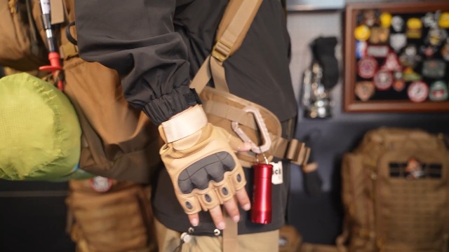 Amazon.co.jp: [Mardingtop] 60L リュック 大容量 タクティカル バック