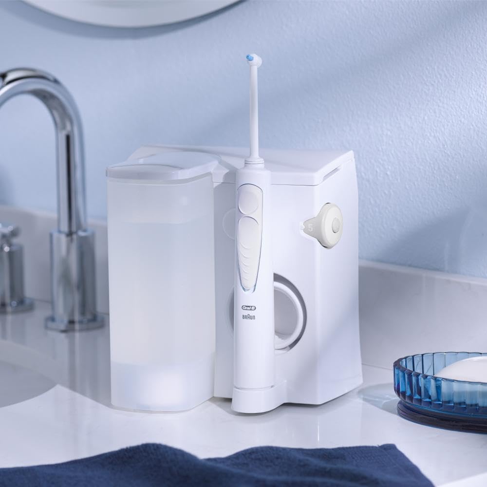 WaterFlosser Oral-B Wasserseide, elimina hasta un 99,9% de placa*, 5 niveles de intensidad